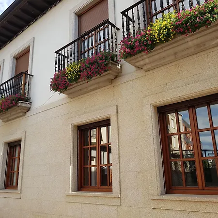 Santa Maria 3* Cacabelos (Leon)