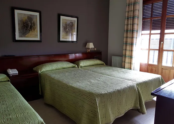 Santa Maria 3* カカベロス