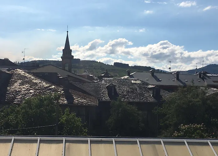 Santa Maria ゲストハウス 3*